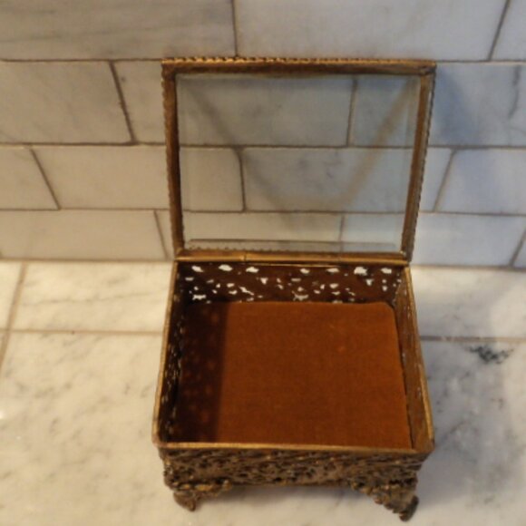 vintage brass filigree ormolu glass casket box - Picture 3 of 7